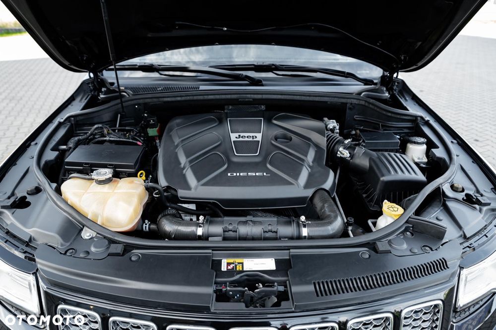 Jeep Grand Cherokee 3.0 CRD Overland Summit - 12