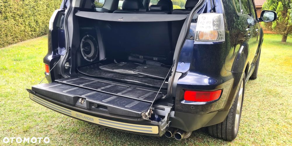 Mitsubishi Outlander 2.0 DID Intense + - 10