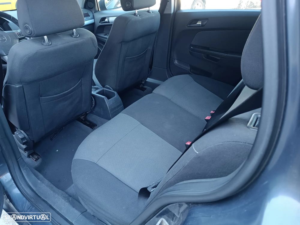 Opel Astra Caravan 1.3 CDTi Enjoy - 13
