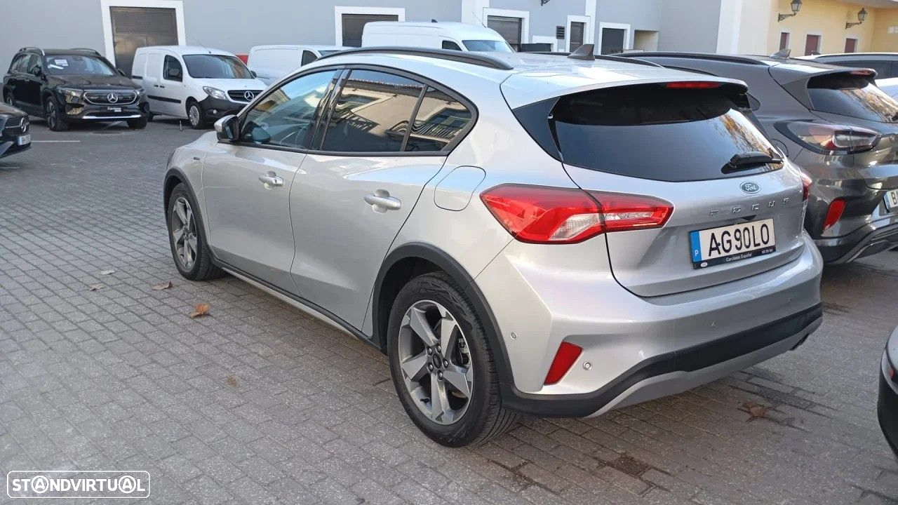 Ford Focus 1.0 EcoBoost Active - 10