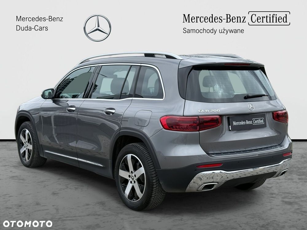 Mercedes-Benz GLB 200 Progressive 7G-DCT - 4
