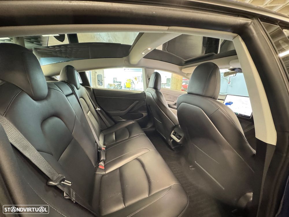 Tesla Model 3 Standard Range Plus RWD - 23