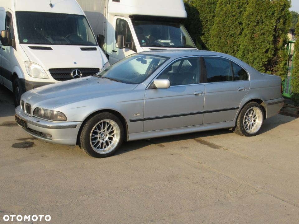 BMW Seria 5 - 13