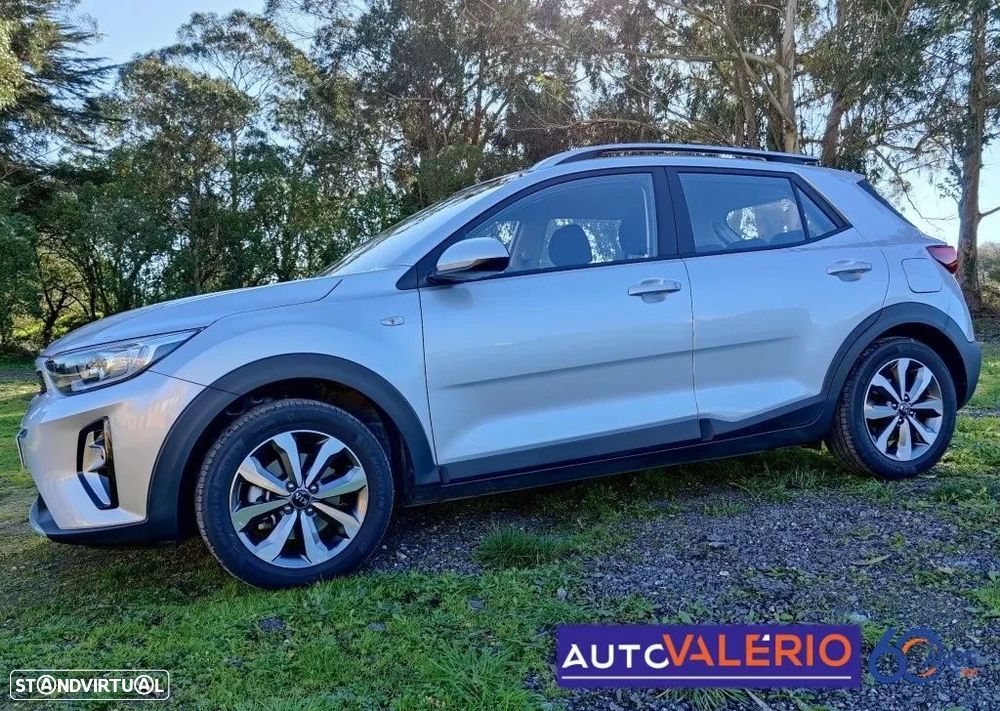 Kia Stonic 1.2 Dynamic - 2