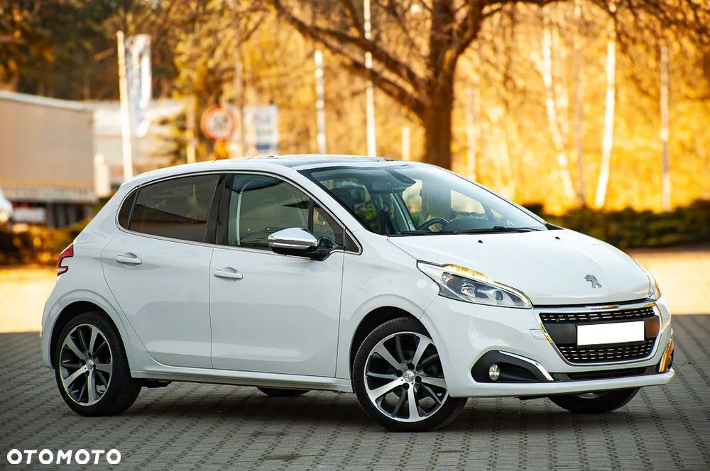 Peugeot 208 PureTech 110 Stop & Start Tech Edition - 8