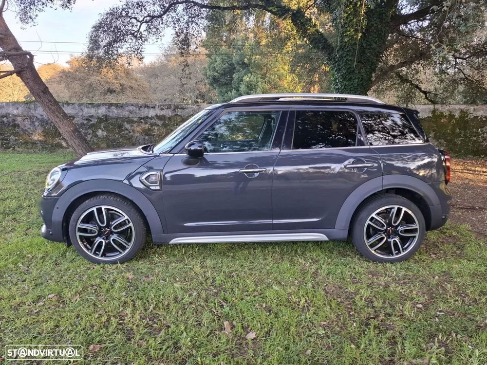 MINI Countryman Cooper SD Auto Desportiva - 9