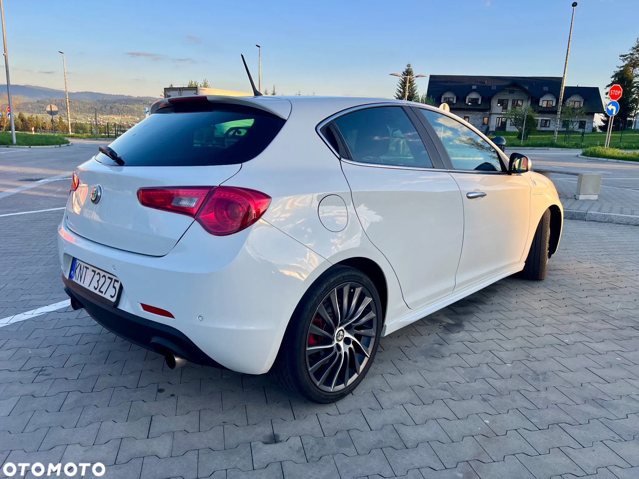 Alfa Romeo Giulietta 1750 TBi Quadrifoglio Verde - 5