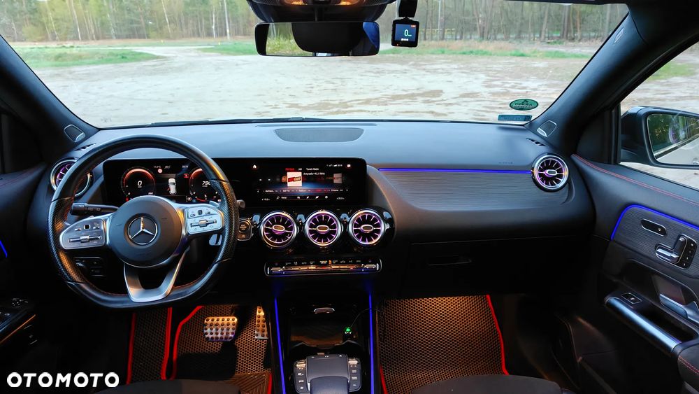 Mercedes-Benz GLA 200 AMG Line - 26