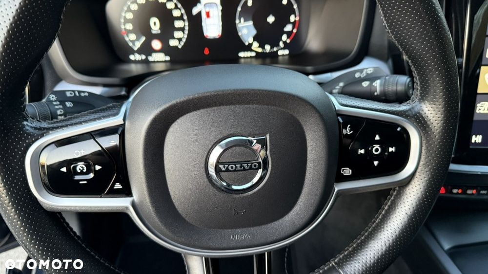Volvo V60 D3 Momentum - 23