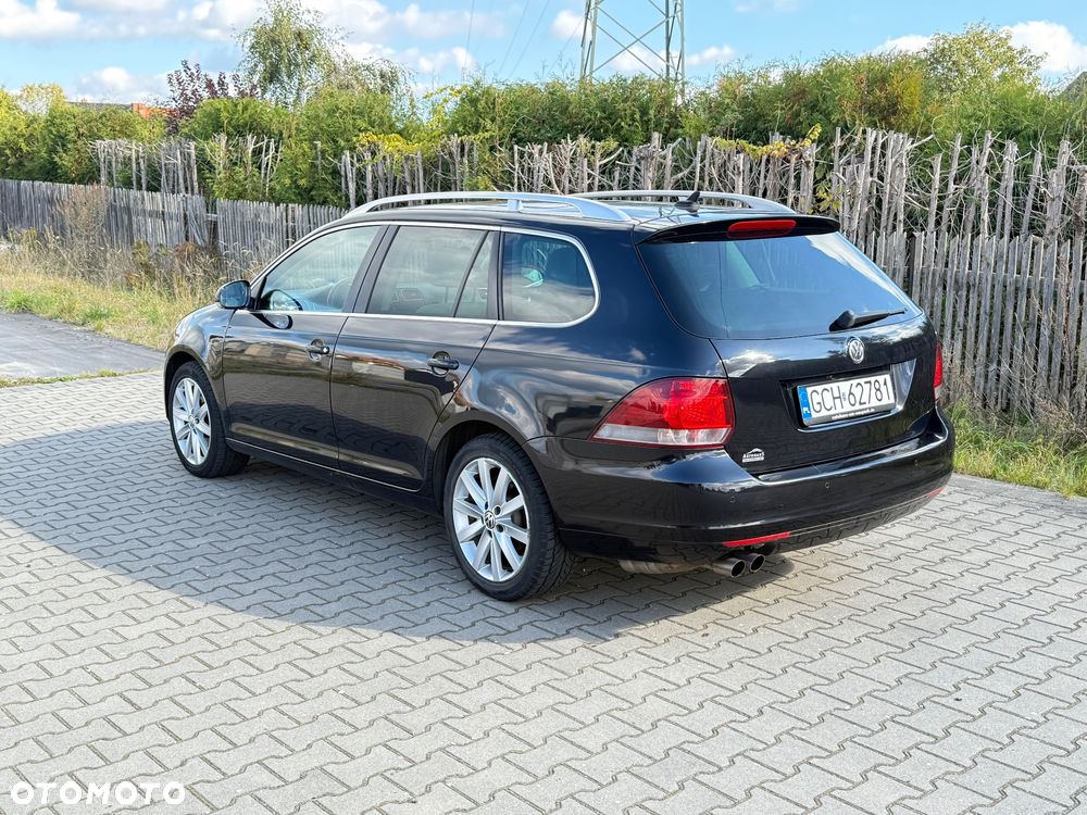 Volkswagen Golf - 5