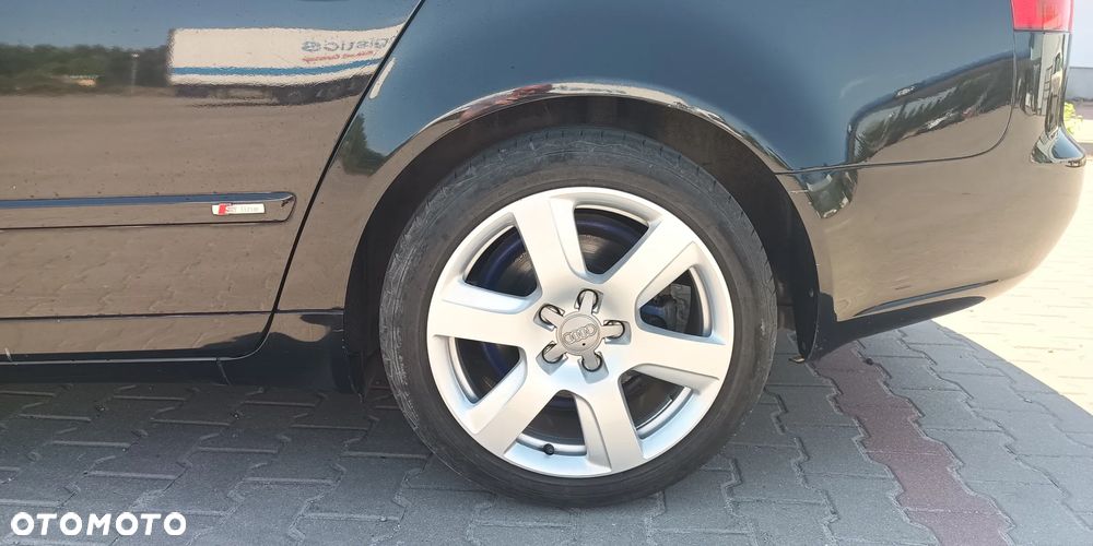 Audi A4 Avant 2.0 TDI - 14