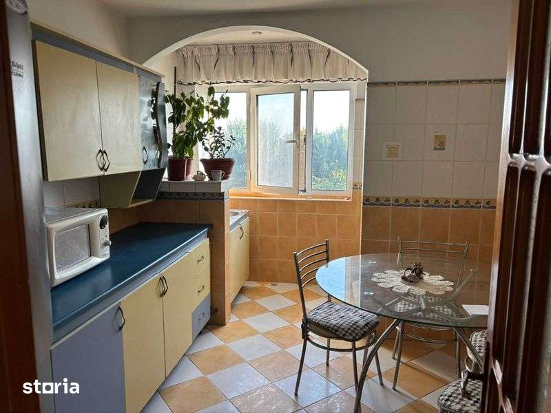 Apartament 4 camere - Bulevardul Garii - renovat, centrala, /mp — fotografia 1