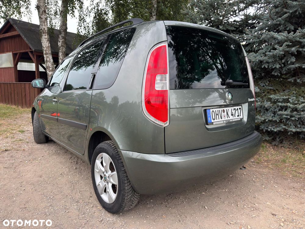 Skoda Roomster 1.6 16V Comfort PLUS EDITION - 2
