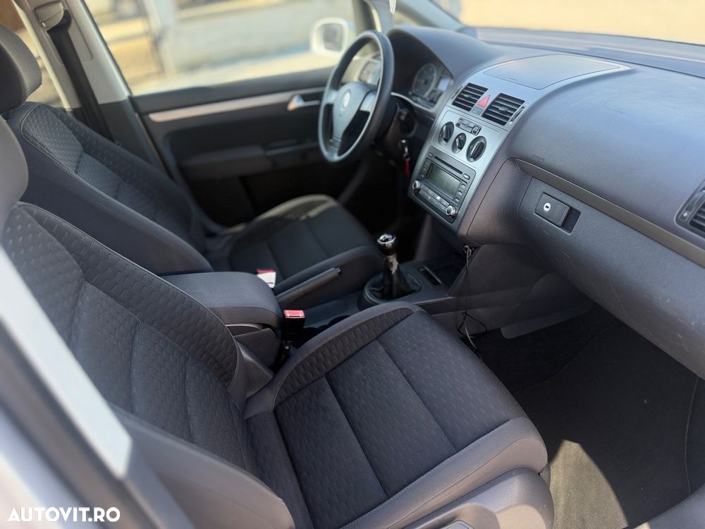 Volkswagen Touran 1.9TDI Trendline - 6