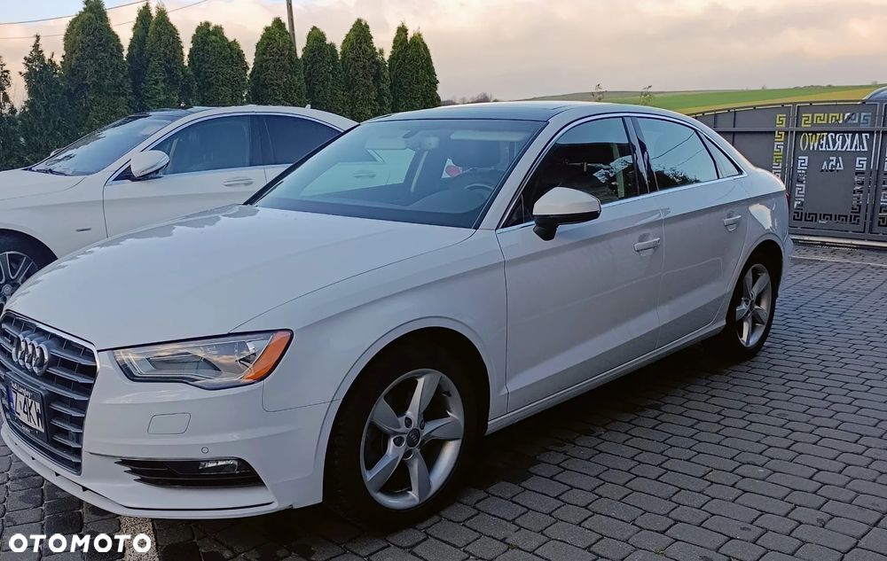 Audi A3 Limousine 40 TFSI Quattro S tronic - 4