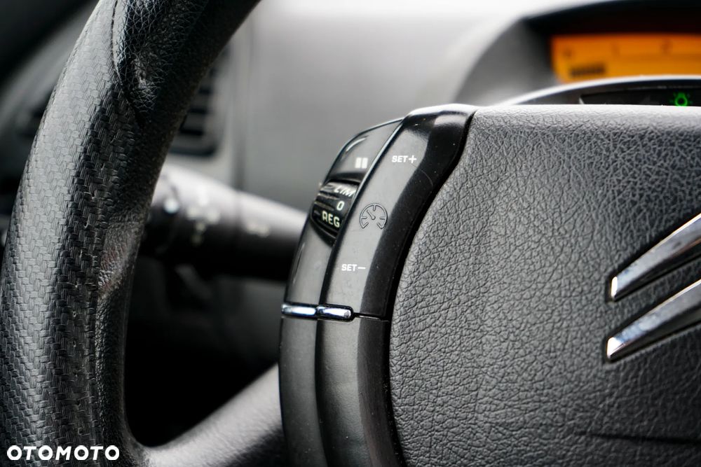 Citroën C4 1.6 HDi FAP Confort - 28