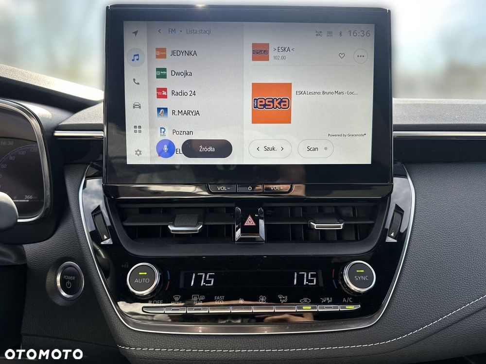 Toyota Corolla 1.8 Hybrid Style - 20