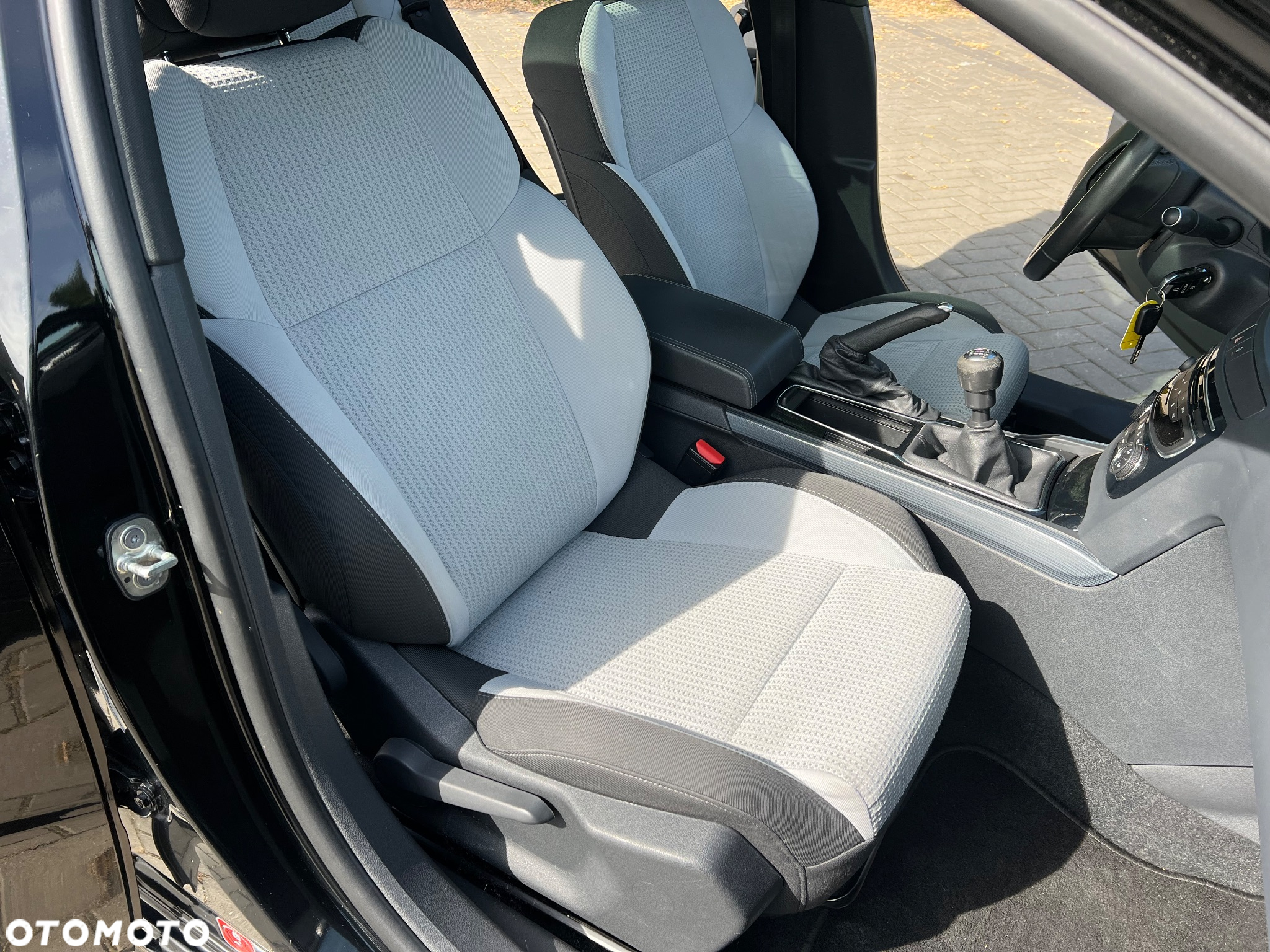 Peugeot 508 SW HDi FAP 140 Family - 21
