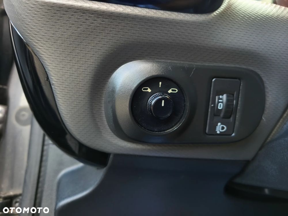 Citroën C4 Cactus 1.2 PureTech Live EU6 - 16