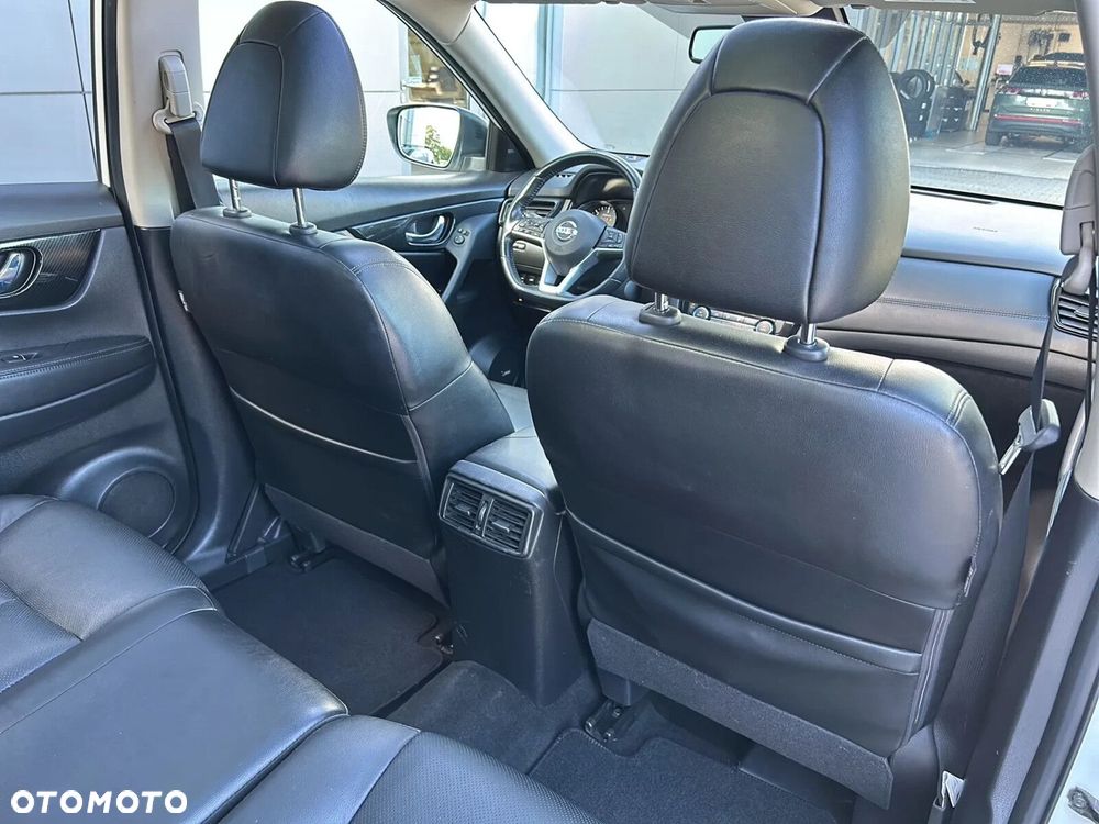 Nissan X-Trail 2.0 dCi Tekna 4WD - 9