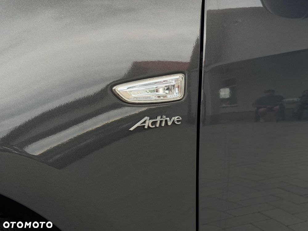 Opel Astra 1.4 Sport - 24