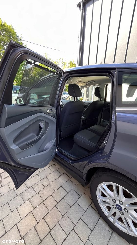 Ford C-MAX - 12