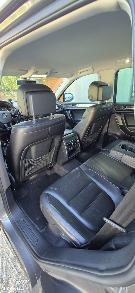 Volkswagen Touareg - 8