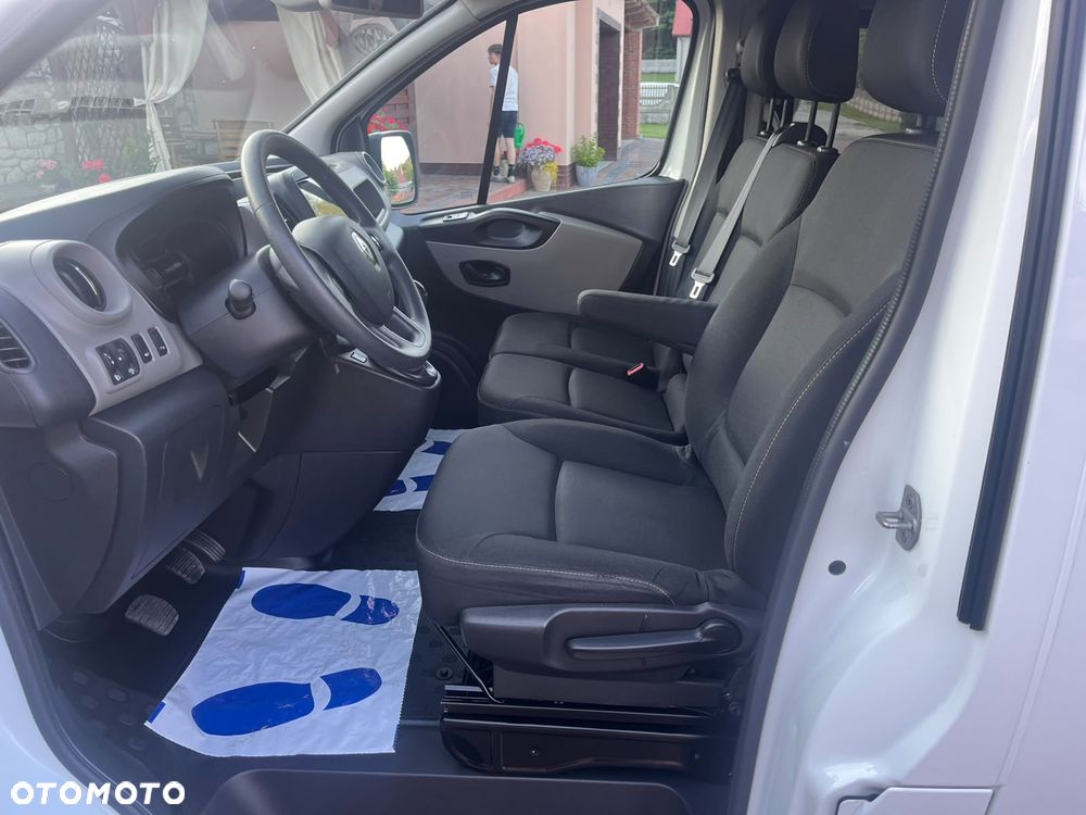 Renault Trafic - 14