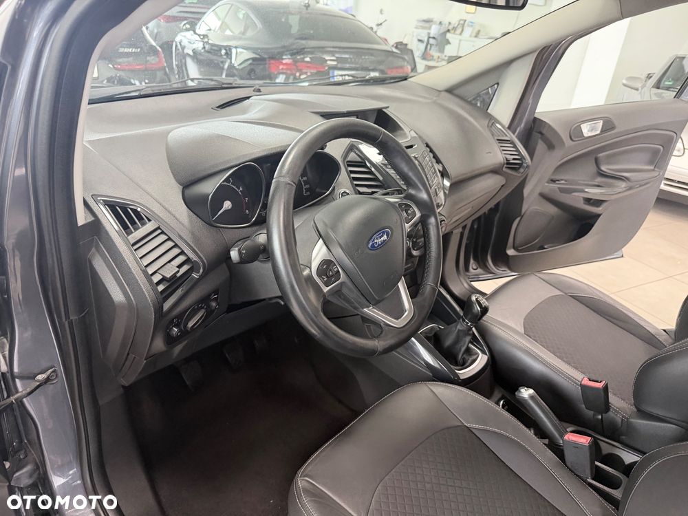 Ford EcoSport - 18