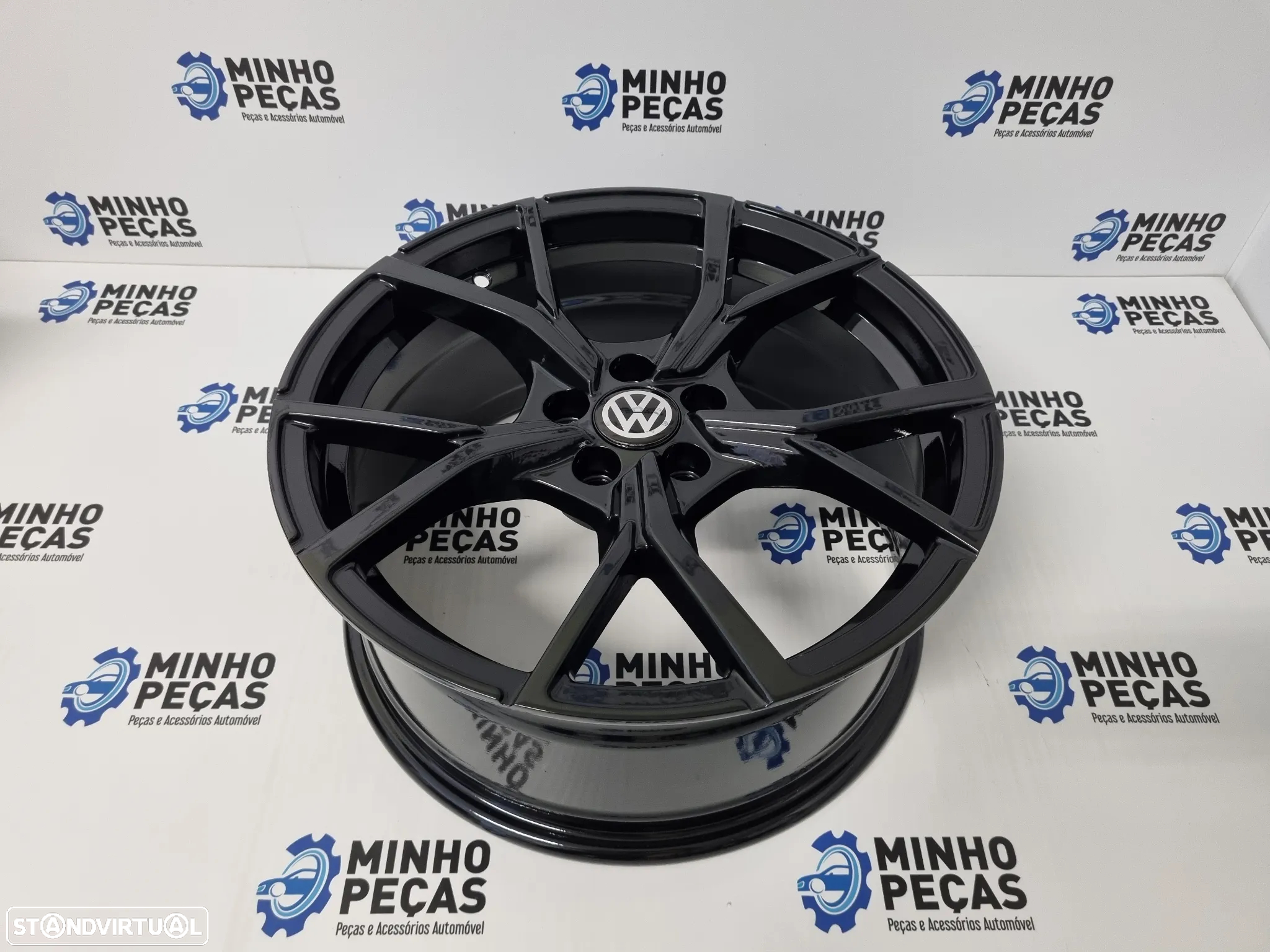Jantes New Golf R 2021 em 17 (5x100) Preto Brilho - 7