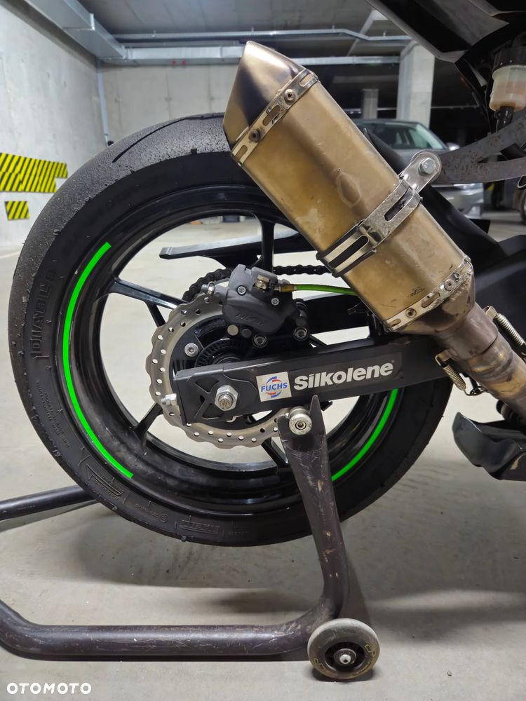 Kawasaki Ninja 400 - 9