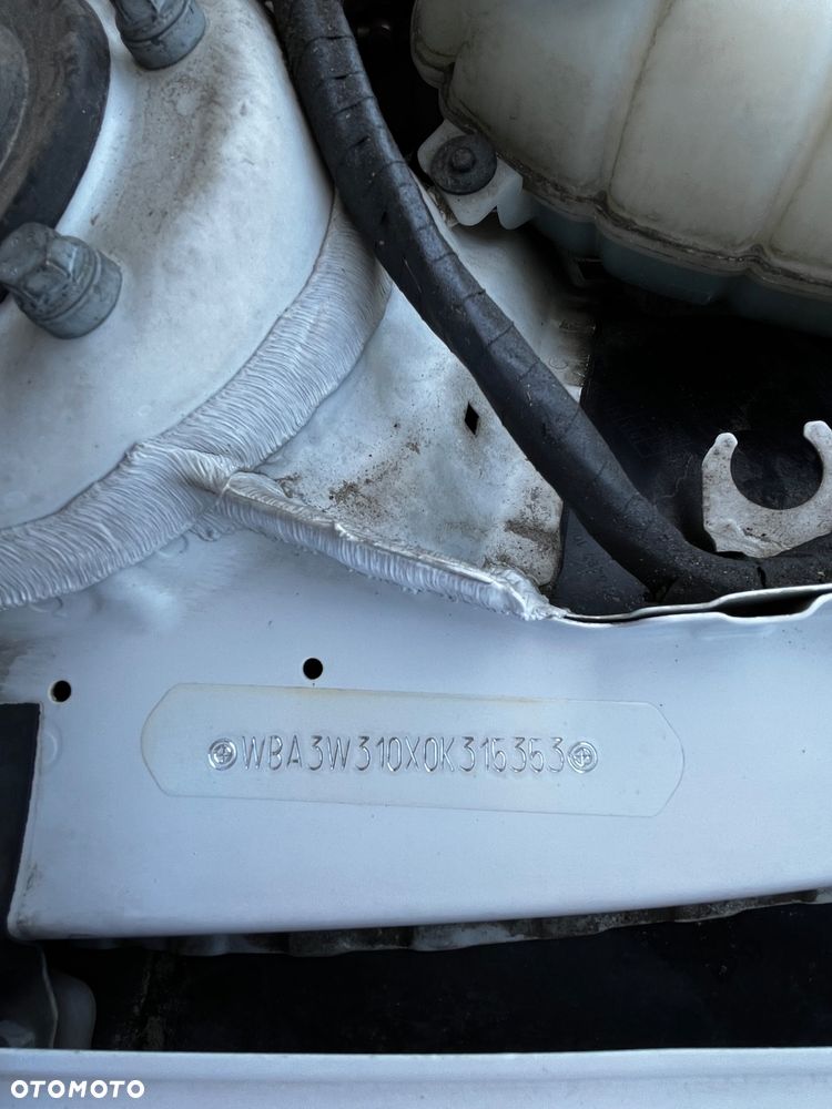 BMW Seria 3 316d - 14