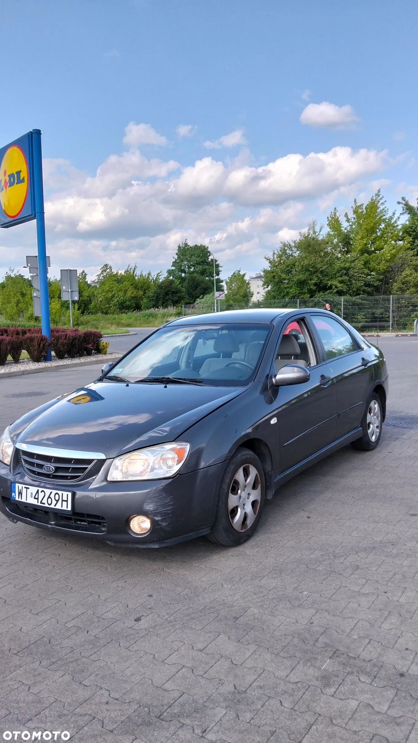 Kia Cerato 1.6 Comfort + - 1
