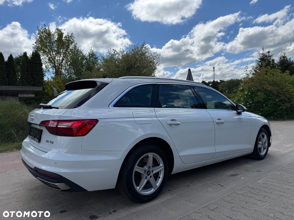 Audi A4 Avant 30 TDI S tronic advanced - 6
