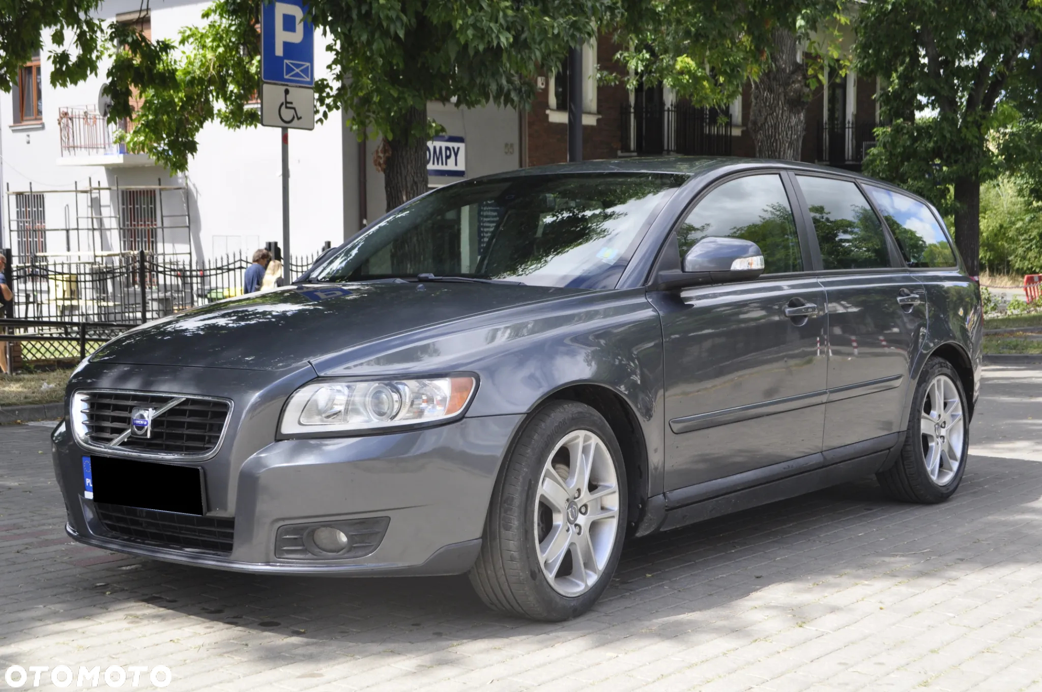 Volvo V50 - 3