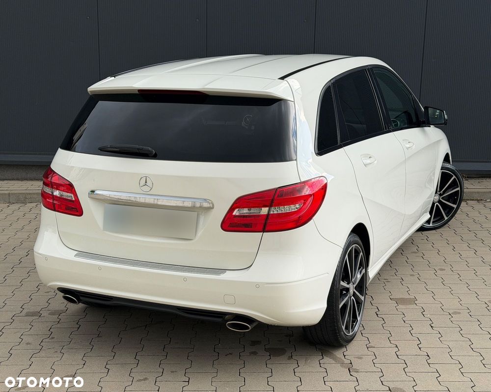 Mercedes-Benz Klasa B 200 CDI (BlueEFFICIENCY) - 4