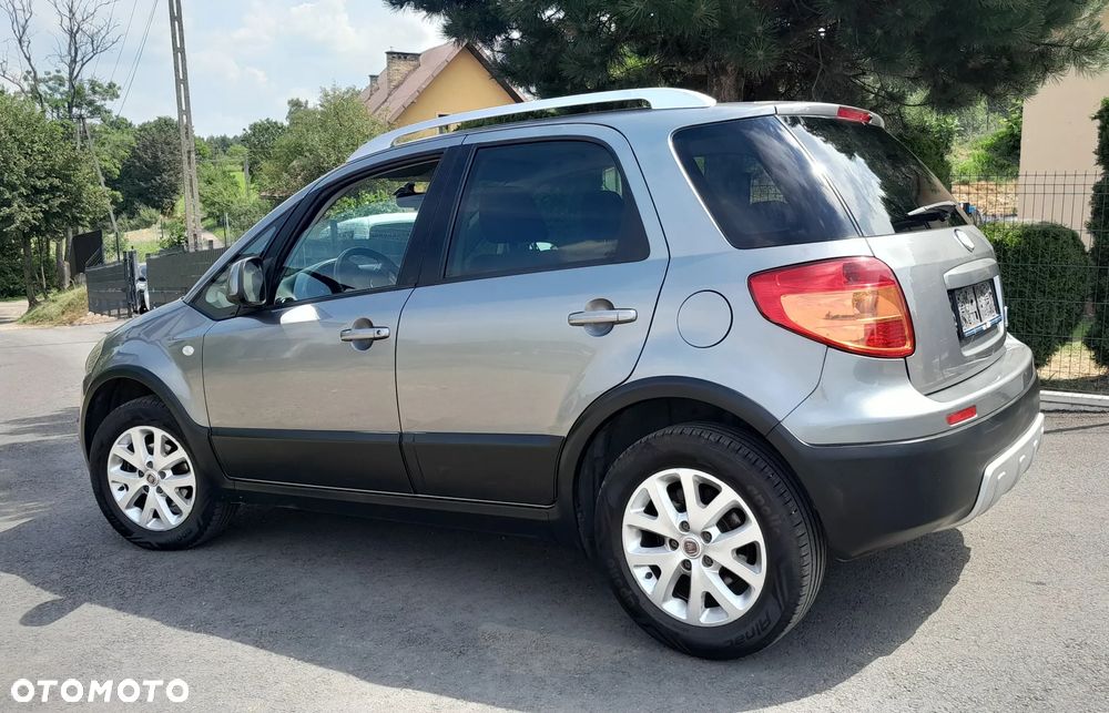 Fiat Sedici - 1