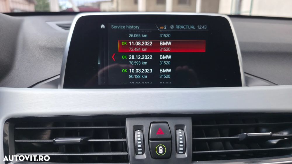 BMW X1 xDrive20i AT Sport Line - 18