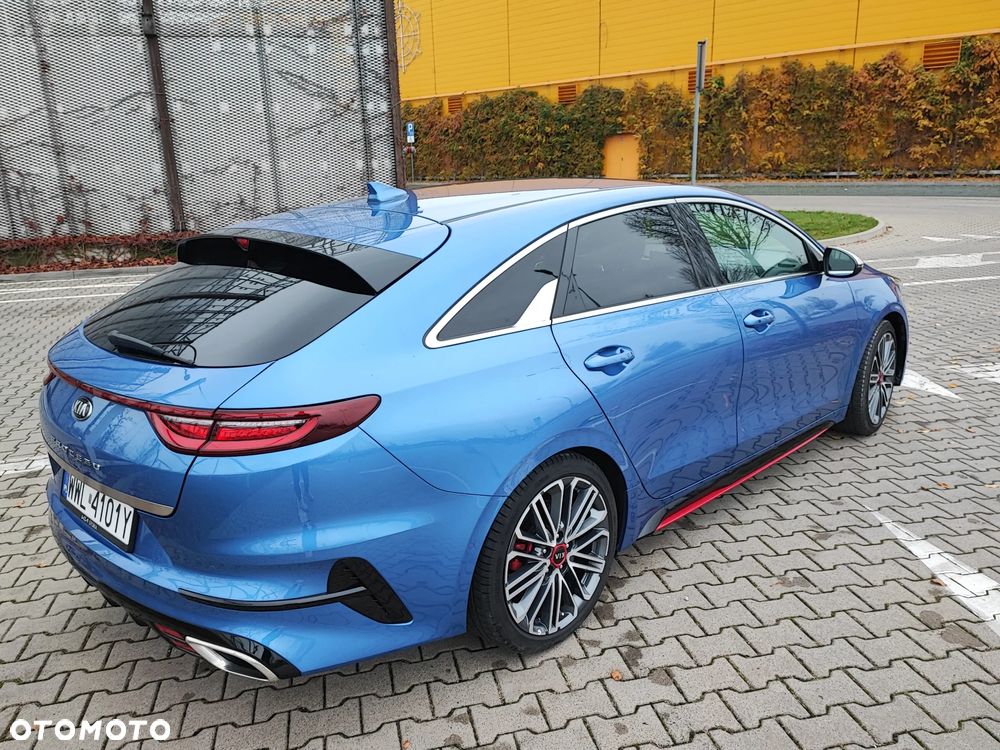 Kia ProCeed 1.6 T-GDI GT DCT - 12
