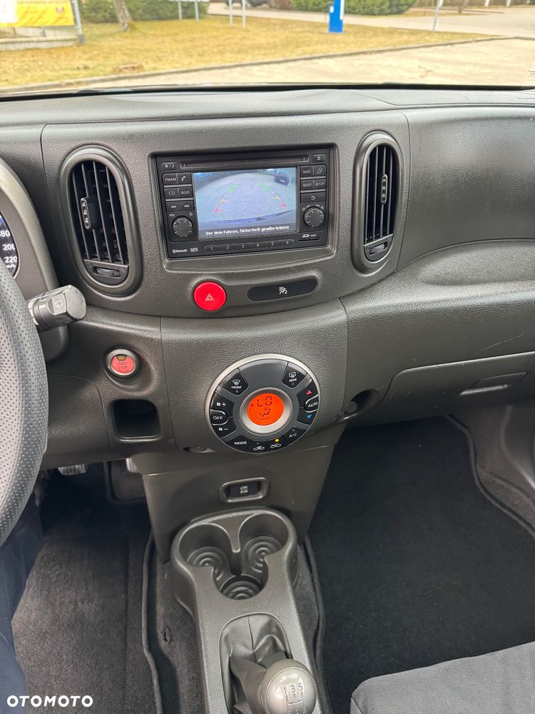 Nissan Cube - 17