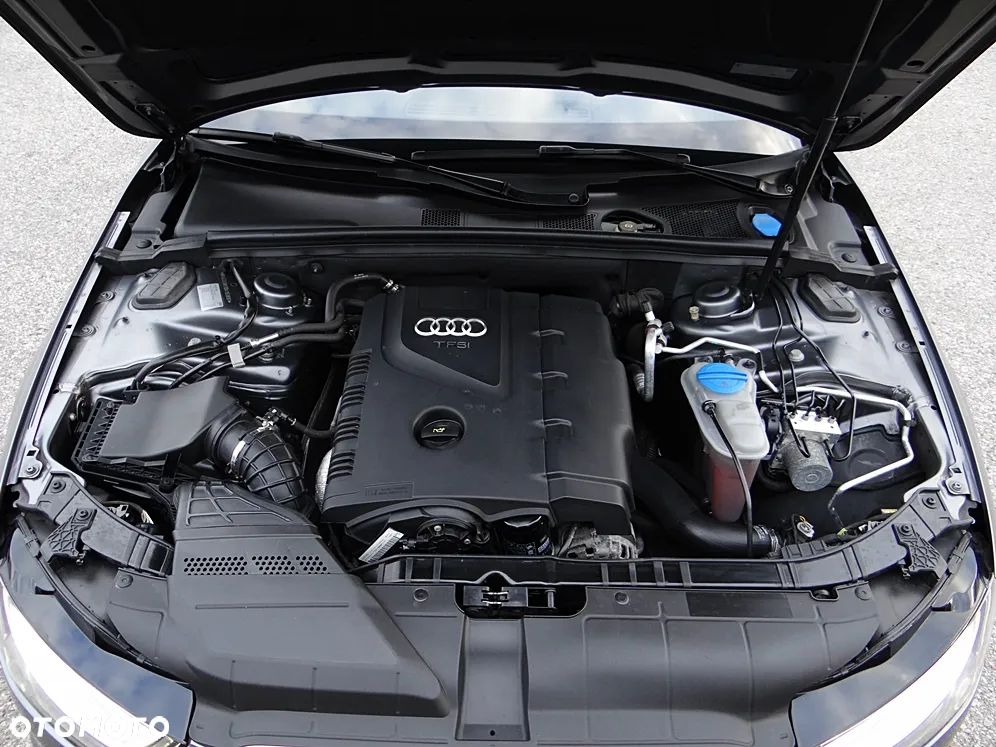 Audi A4 Limousine 1.8 TFSI S line Sportpaket - 22
