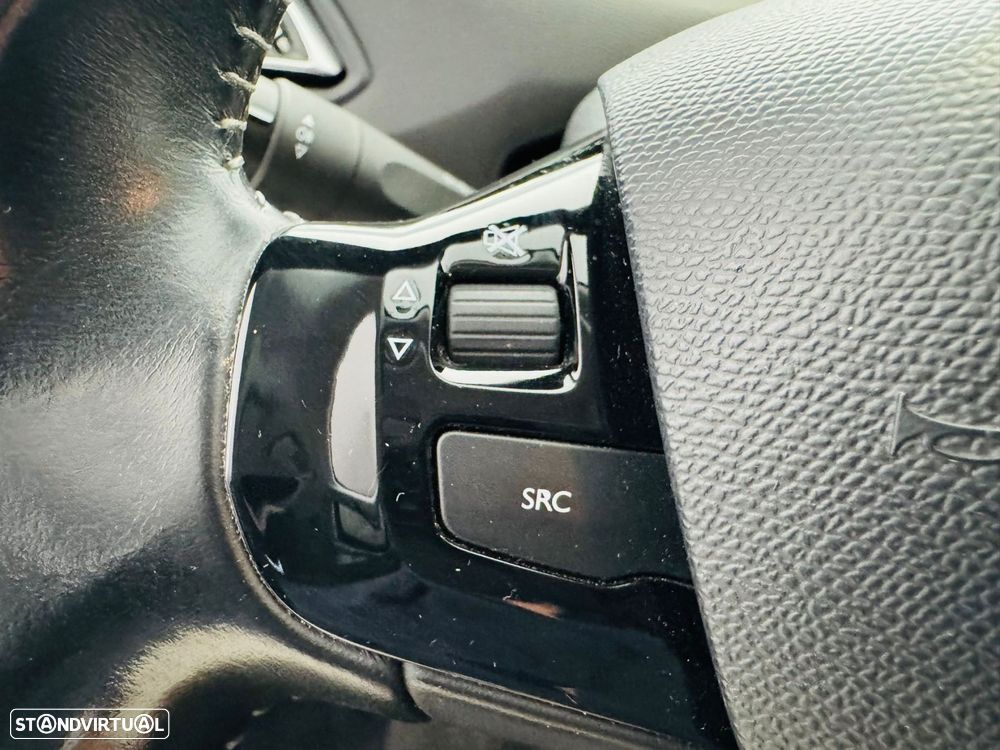 Peugeot 308 1.6 BlueHDi Style - 15
