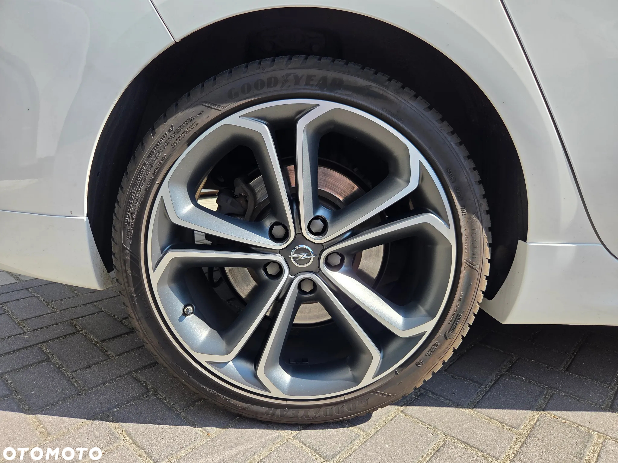 Opel Zafira Tourer 1.6 SIDI Turbo Innovation - 12
