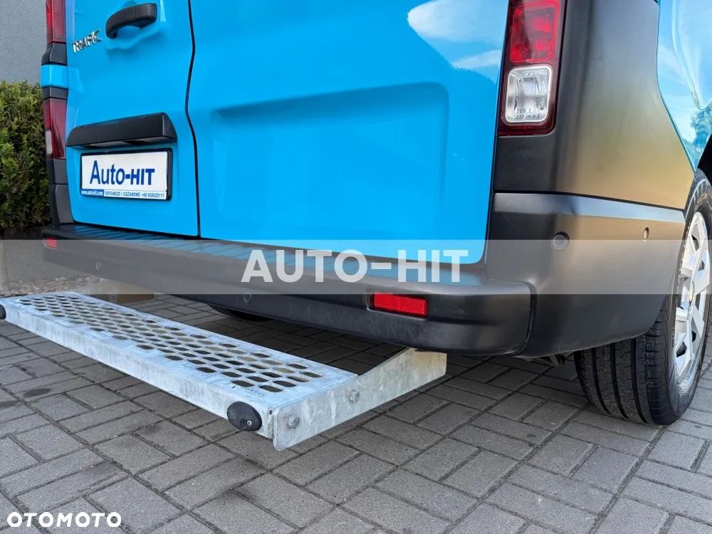 Renault Trafic - 16