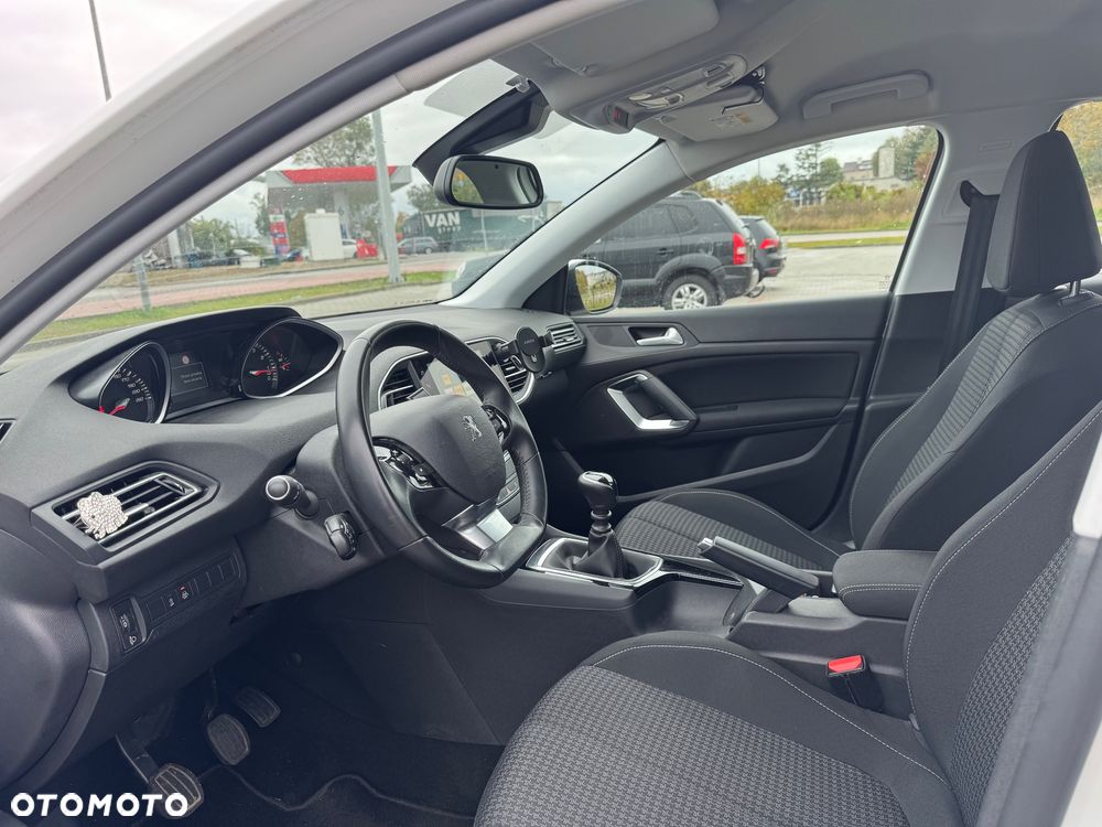 Peugeot 308 SW 1.2 PureTech Active S&S - 7