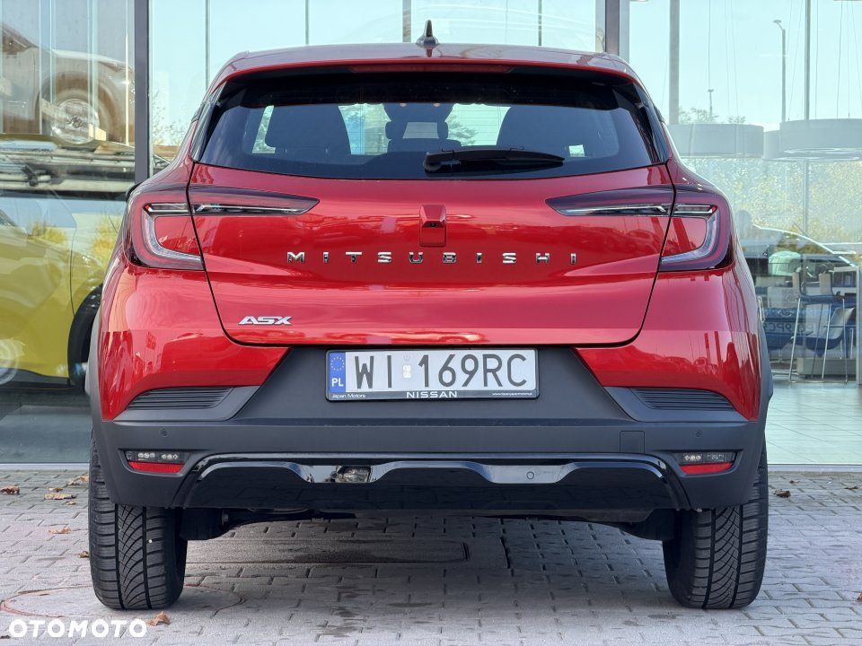 Mitsubishi ASX - 5