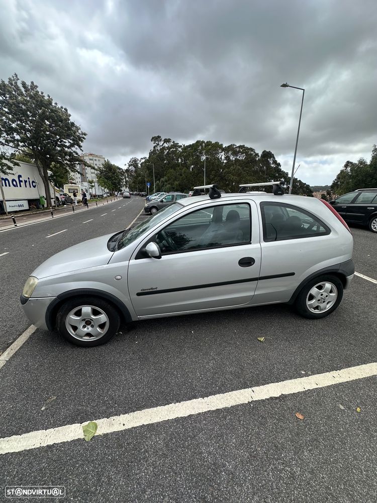 Opel Corsa 1.2 16V Confort - 17