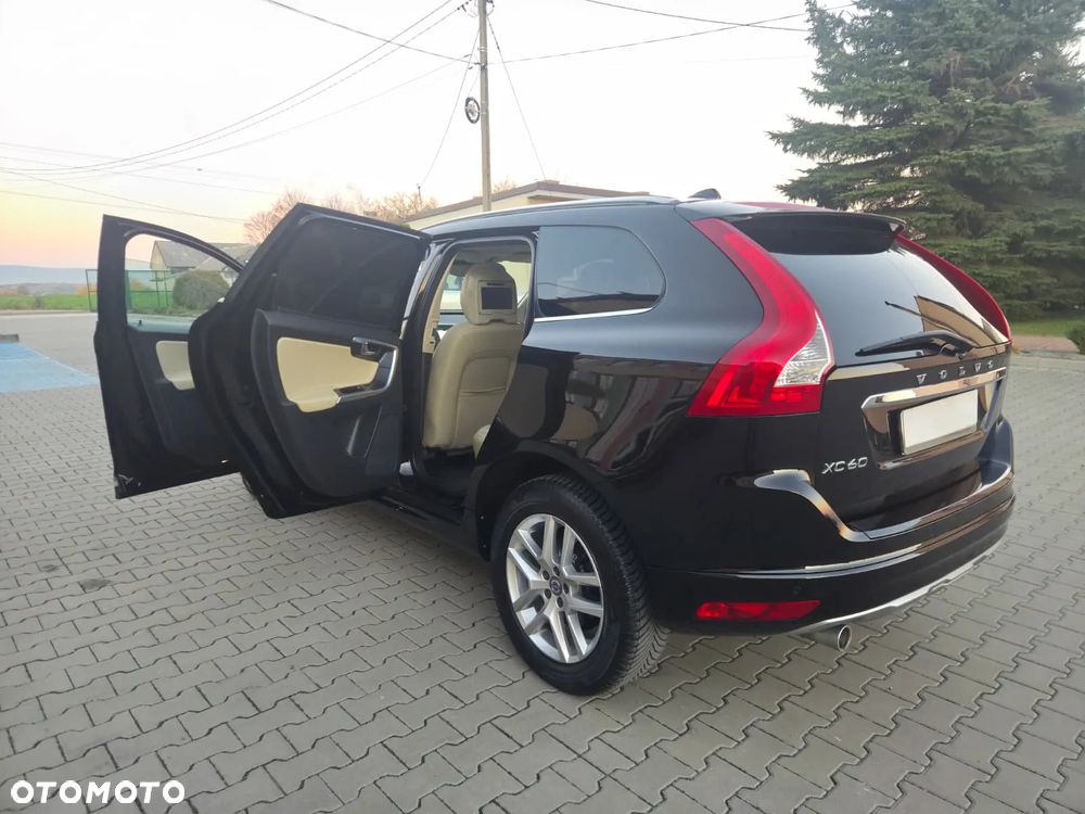 Volvo XC 60 - 24