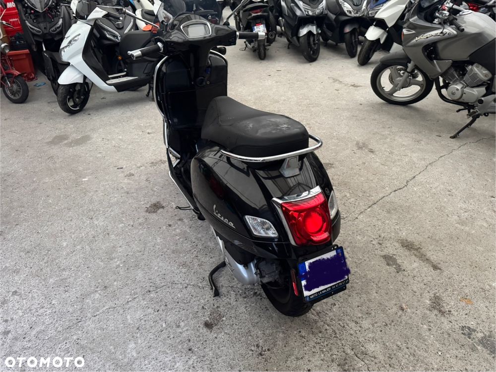 Vespa GTS - 5