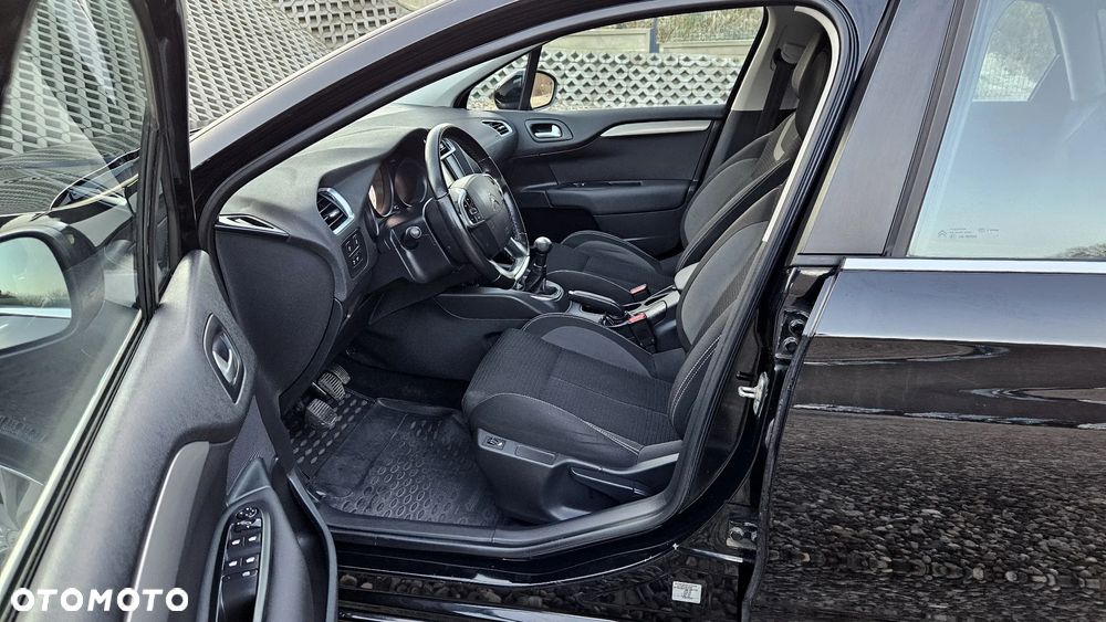 Citroën C4 1.6 BlueHDi Feel - 21